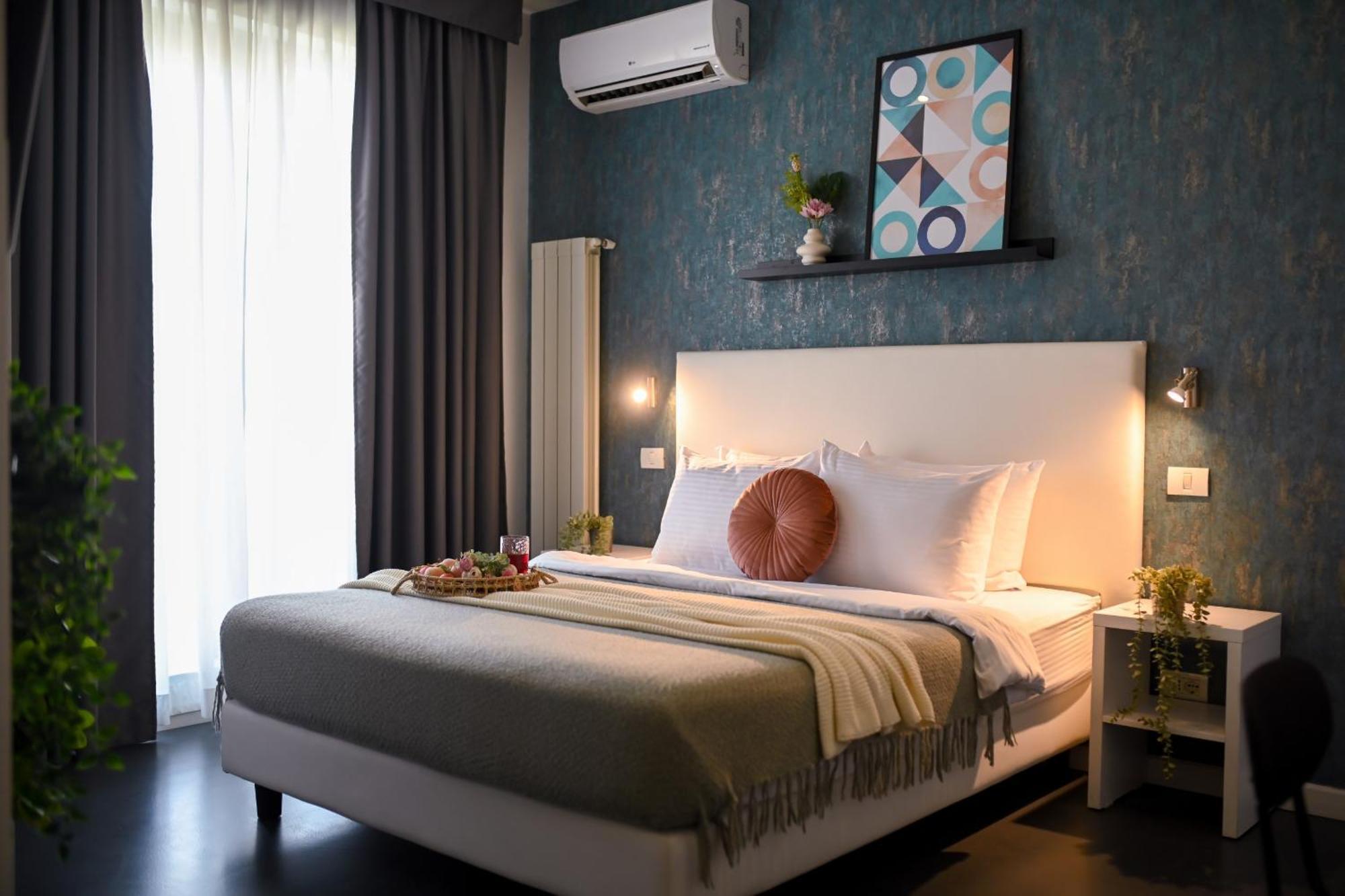 Urban Elegance - Stylish Central Accommodation Bucharest Luaran gambar